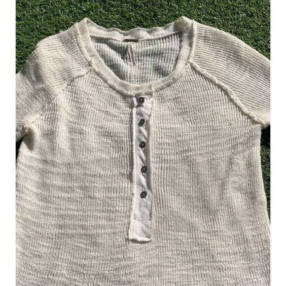 Free People Ivory Mountain Song Henley Sheer Tunic Sweater sz S - Picture 4 of 7